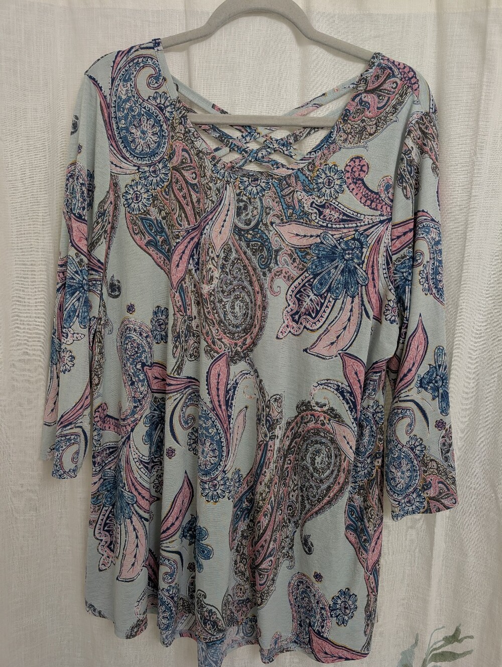 Discount Divas Boutique Paisley Criss Cross Tunic Top Women’s XL
